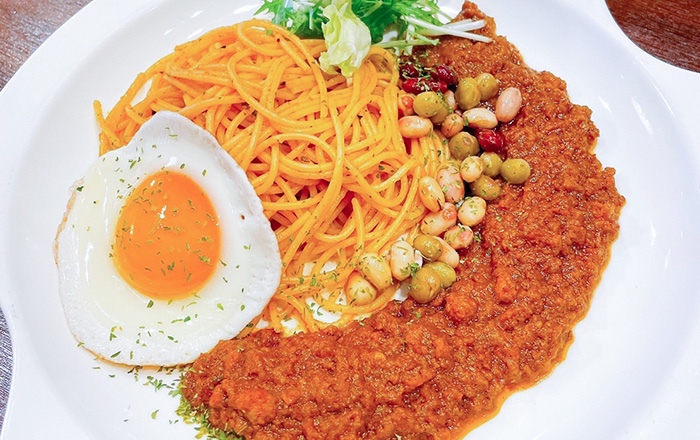 甚べいとコラボ　キーマカレーパスタ（とまスパ使用）<br /> 画像